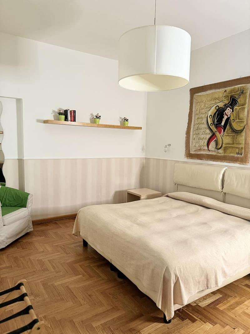 B&B Cappella Vecchia 11 Napoli Bagian luar foto
