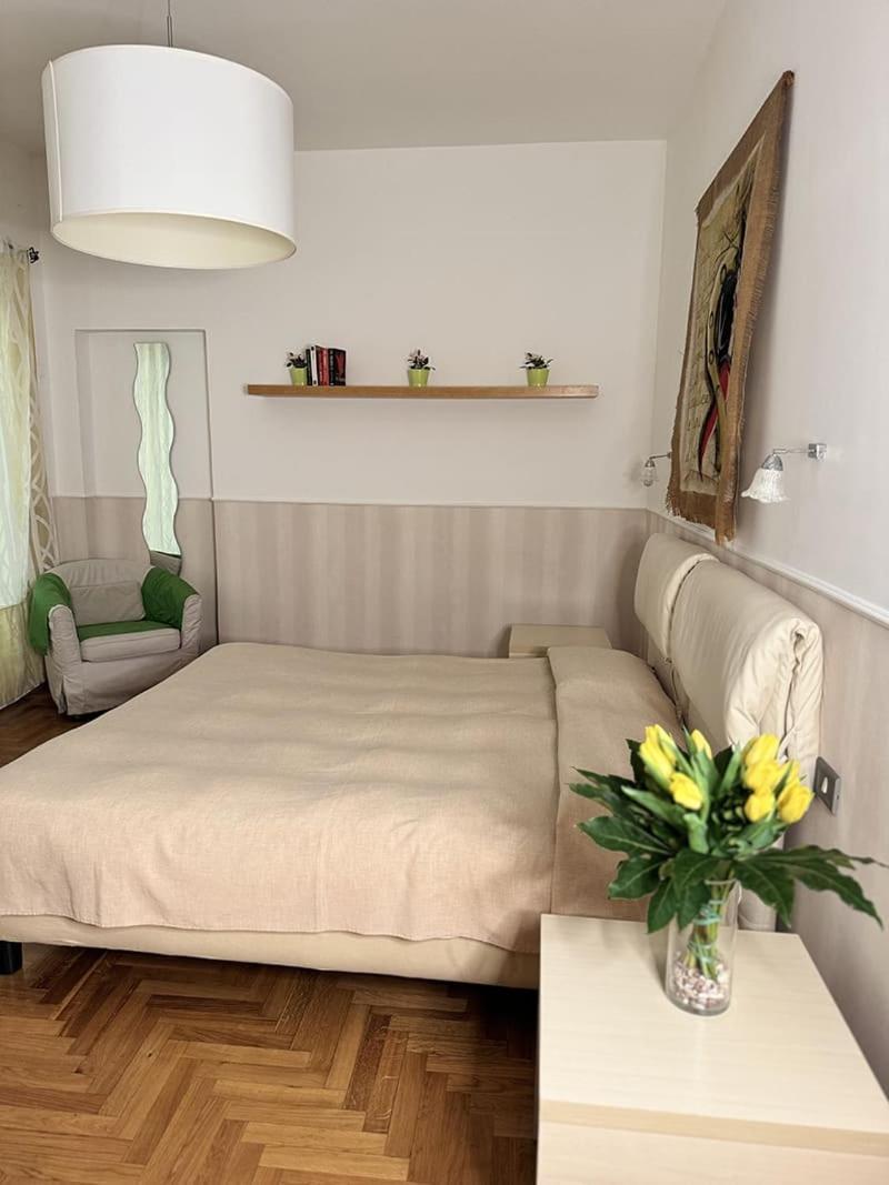 B&B Cappella Vecchia 11 Napoli Bagian luar foto