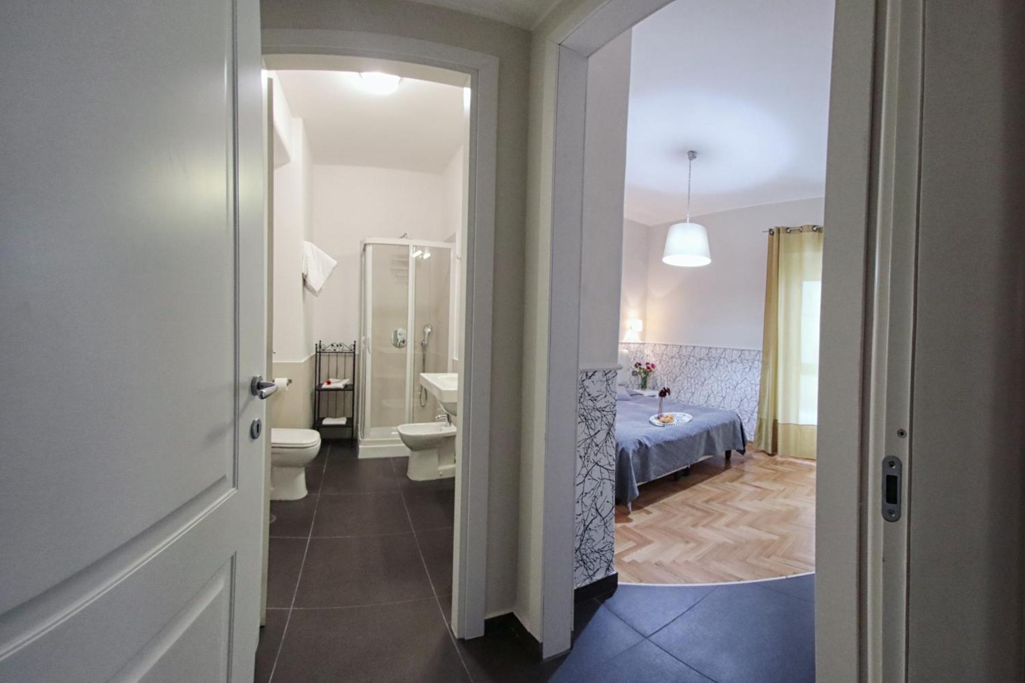 B&B Cappella Vecchia 11 Napoli Bagian luar foto