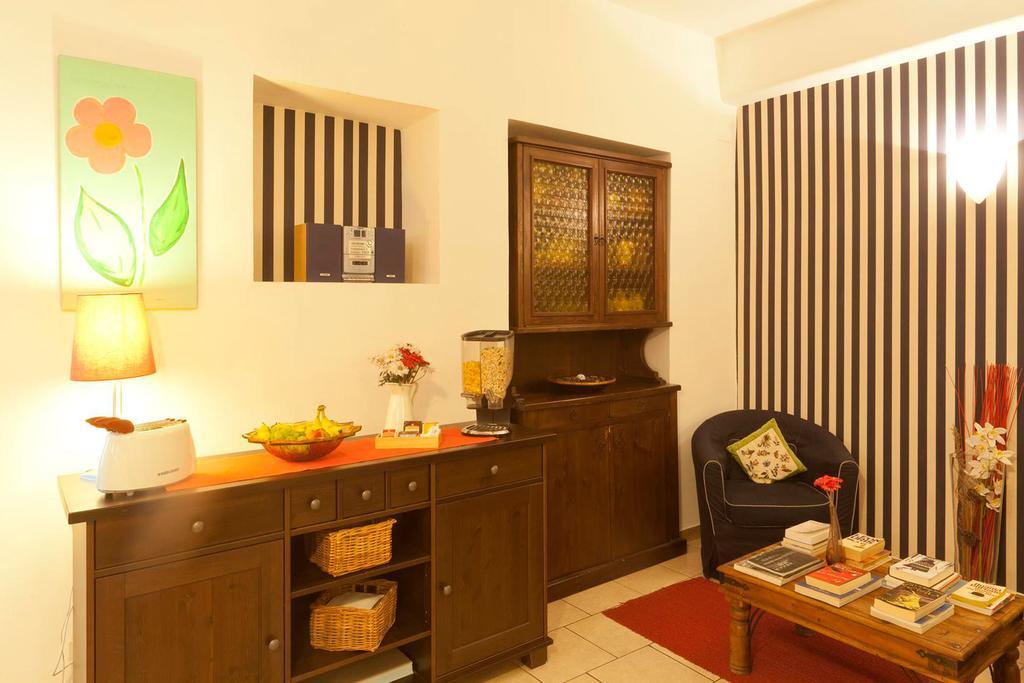 B&B Cappella Vecchia 11 Napoli Bagian luar foto