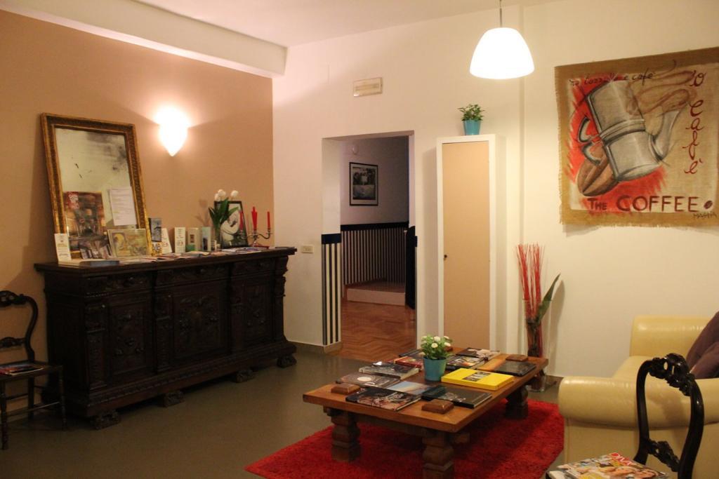 B&B Cappella Vecchia 11 Napoli Bagian luar foto