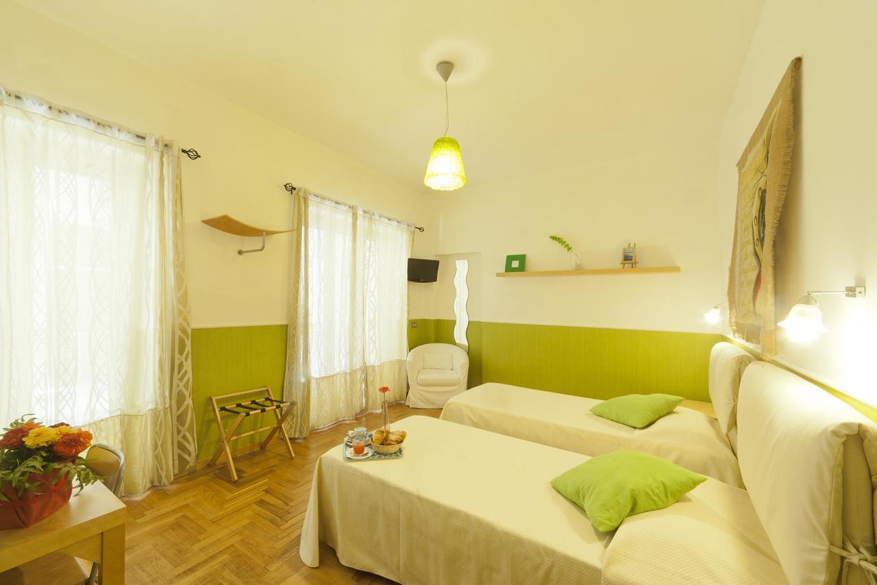 B&B Cappella Vecchia 11 Napoli Bagian luar foto